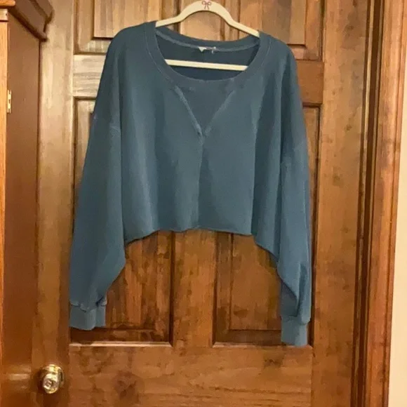 Peach Love Teal Oversized Crop Sweatshirt - Picture 2 of 5